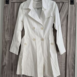 White Double-Breasted Women's Coat